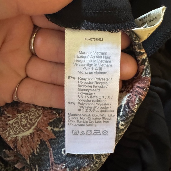 Madewell Deep-V Ruffled Jumpsuit in Pampas Blooms XL - Picture 3 of 7